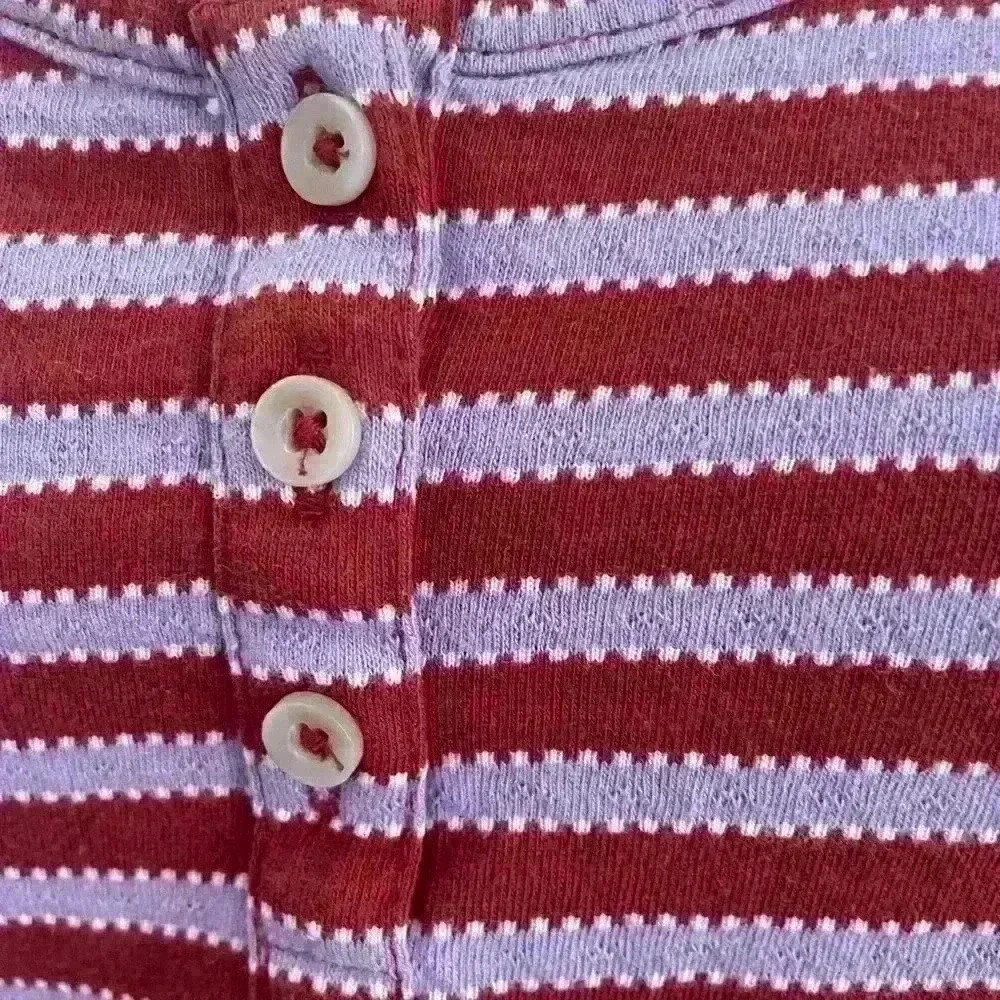 No Label Cute knit button front tank top size Small - Picture 2 of 4